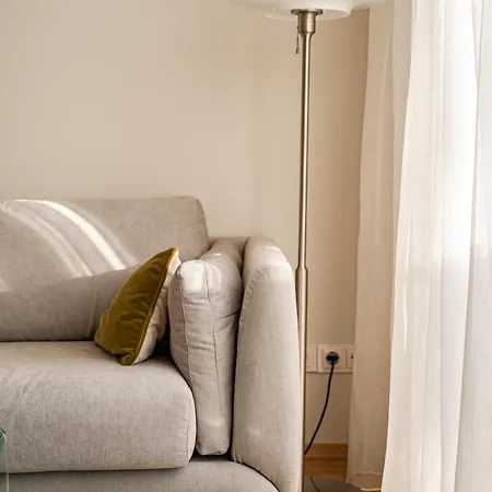 Freshly Renovated Next To Old Down Appartamento *